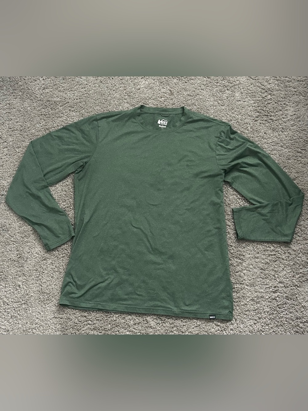 REI Co-op Men’s Solid Green Long Sleeve Crew Neck T-Shirt Regular M